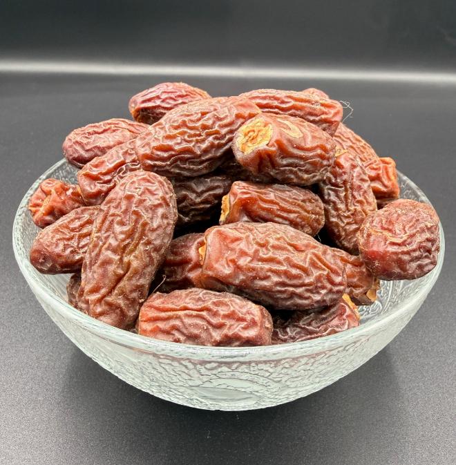 DRY DATES (چھووارہ)